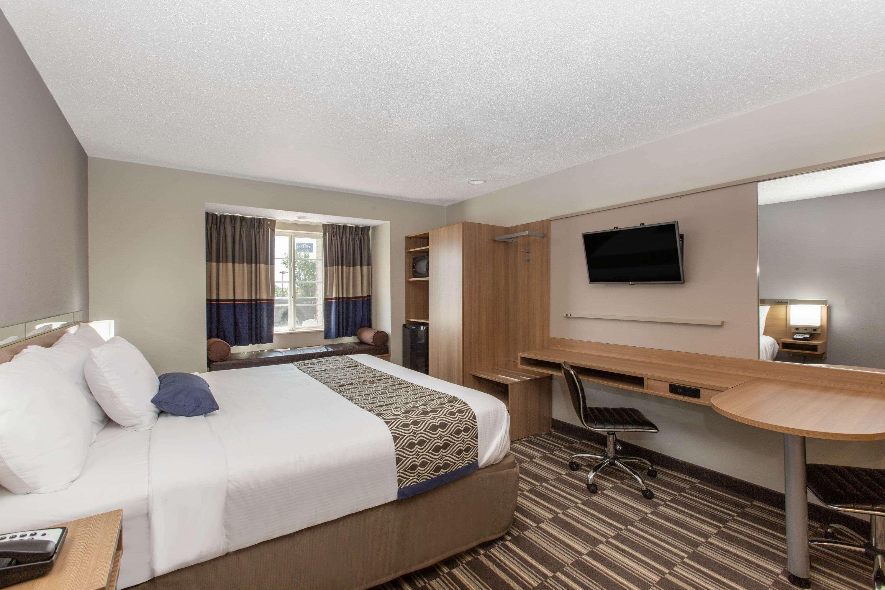 Microtel Inn & Suites By Wyndham Augusta/Riverwatch Exterior photo