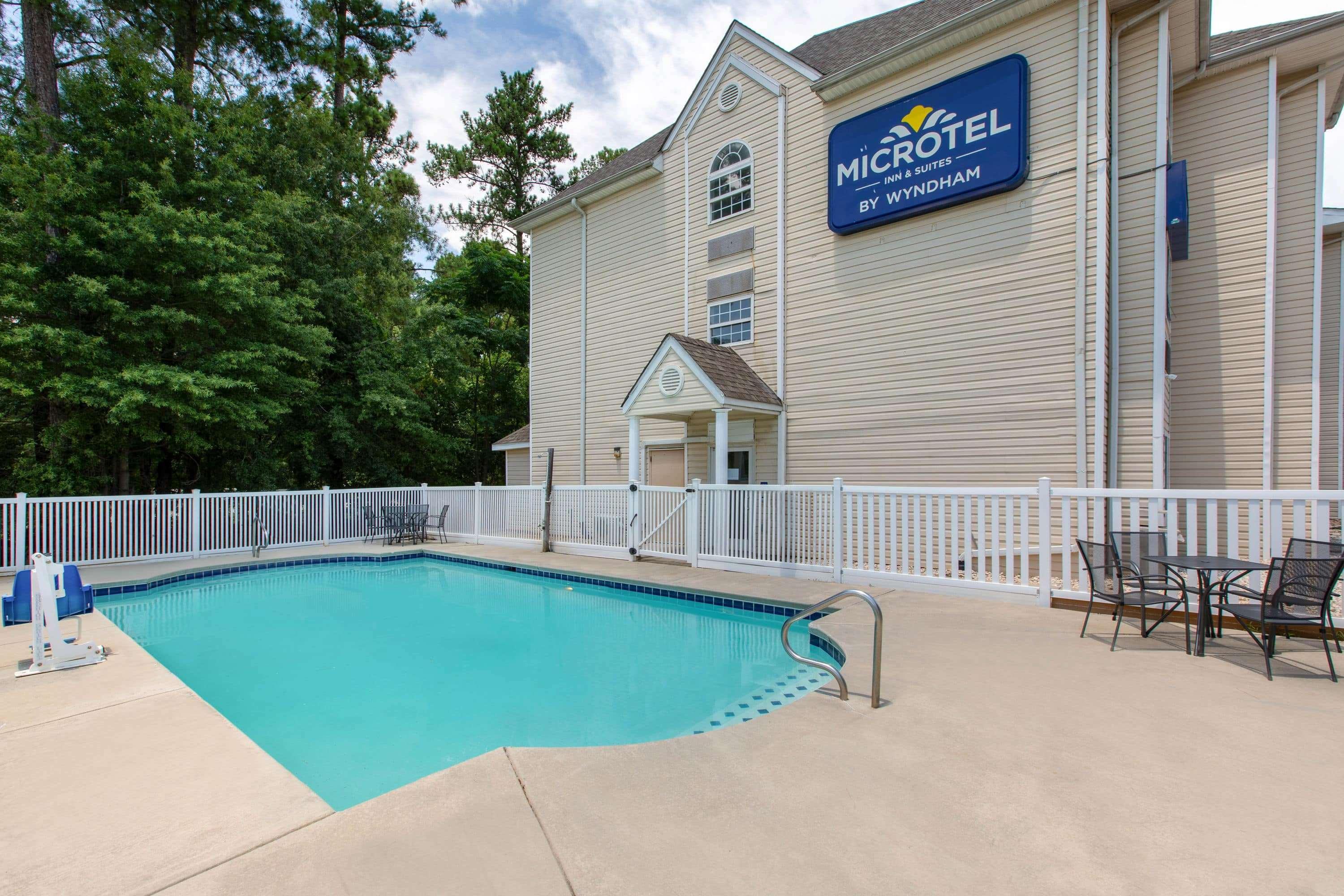 Microtel Inn & Suites By Wyndham Augusta/Riverwatch Exterior photo